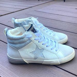 Vintage Havana fashion high top sneakers in white/silver.